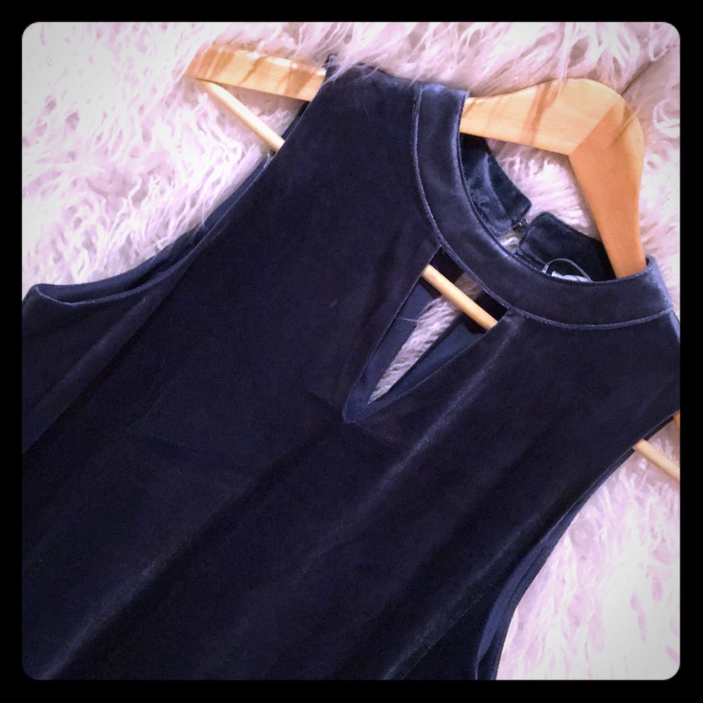 💙NWT Blue Gray Crushed Velvet A-Line Dress